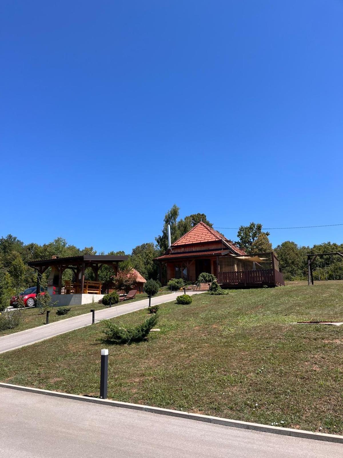 Kuca Za Odmor Markoci Rakovica Exterior photo